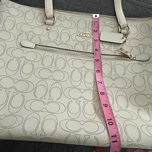 Off White Coach Shoulder bag AND wallet